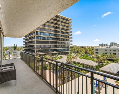 7650 Bayshore Drive - Photo Thumbnail 32