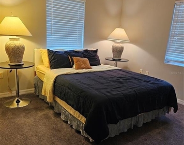 2117 Ivey Lane - Photo Thumbnail 6