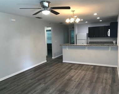 284 Gardner Lane - Photo Thumbnail 4