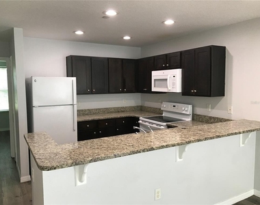 284 Gardner Lane - Photo Thumbnail 7