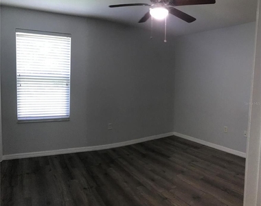 284 Gardner Lane - Photo Thumbnail 10