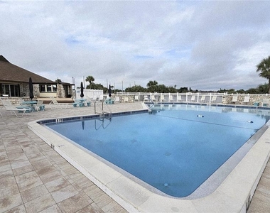 13398 Ballon Avenue - Photo Thumbnail 21