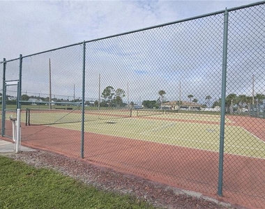 13398 Ballon Avenue - Photo Thumbnail 22