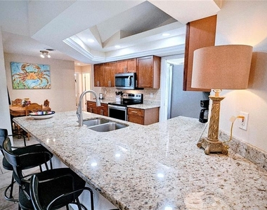 881 Bayshore Drive - Photo Thumbnail 13