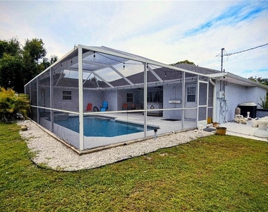 881 Bayshore Drive - Photo Thumbnail 46