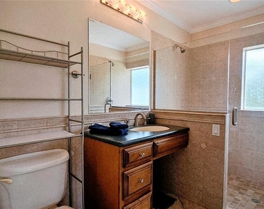 881 Bayshore Drive - Photo Thumbnail 27