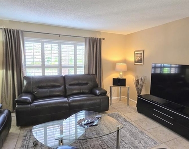 3803 Easton Street - Photo Thumbnail 6