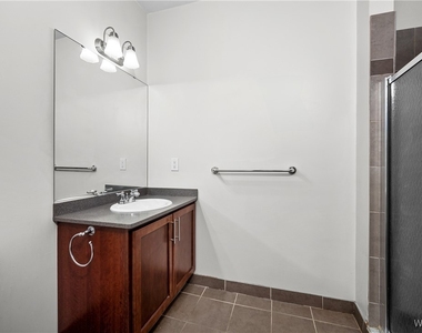 210 Ellicott Street - Photo Thumbnail 9