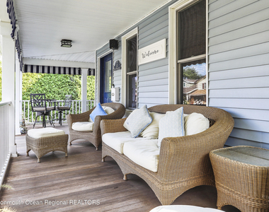 513 Ocean Park Avenue - Photo Thumbnail 1