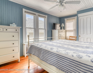 8 Surf Avenue - Photo Thumbnail 12