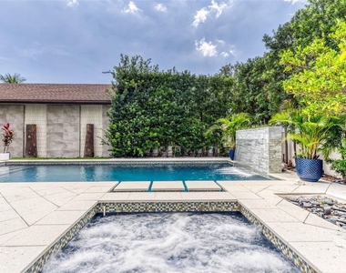 524 Poinciana Drive - Photo Thumbnail 27