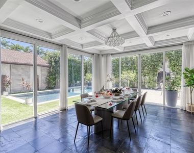 524 Poinciana Drive - Photo Thumbnail 9