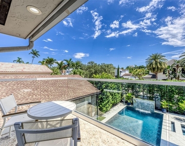 524 Poinciana Drive - Photo Thumbnail 17