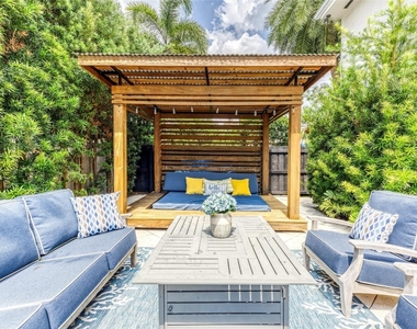 524 Poinciana Drive - Photo Thumbnail 28