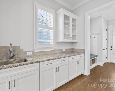 124 Sisters Cove Court - Photo Thumbnail 31