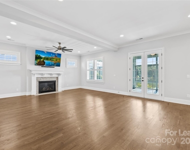 124 Sisters Cove Court - Photo Thumbnail 19