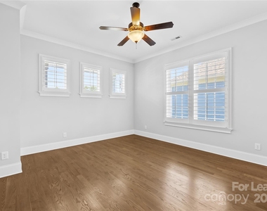124 Sisters Cove Court - Photo Thumbnail 35