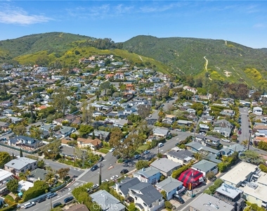 215 Monterey Drive - Photo Thumbnail 27
