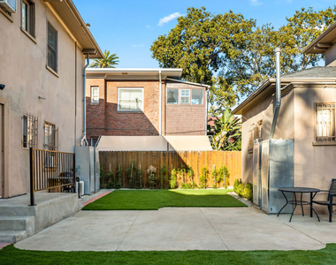 2336 Scarff Street - Photo Thumbnail 2