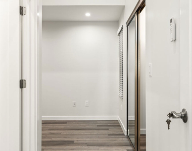 2336 Scarff Street - Photo Thumbnail 28