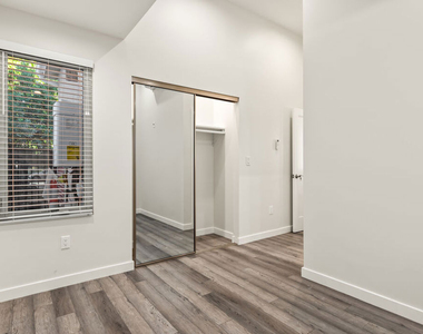 2336 Scarff Street - Photo Thumbnail 8