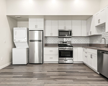2336 Scarff Street - Photo Thumbnail 1