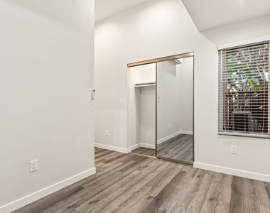 2336 Scarff Street - Photo Thumbnail 7