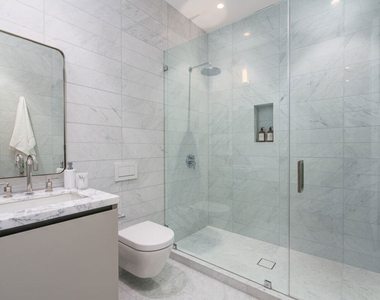 611 N Hillcrest Road - Photo Thumbnail 37