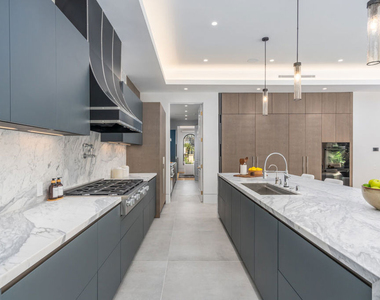 611 N Hillcrest Road - Photo Thumbnail 16