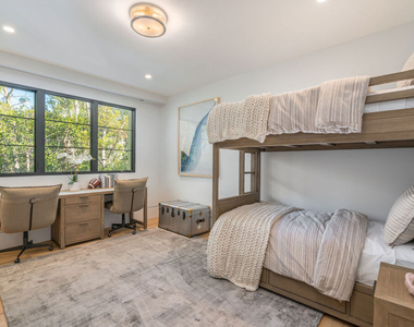 611 N Hillcrest Road - Photo Thumbnail 41