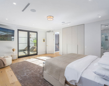 611 N Hillcrest Road - Photo Thumbnail 45