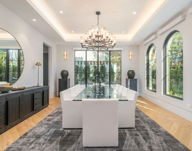 611 N Hillcrest Road - Photo Thumbnail 3