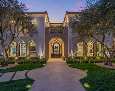 611 N Hillcrest Road - Photo Thumbnail 61