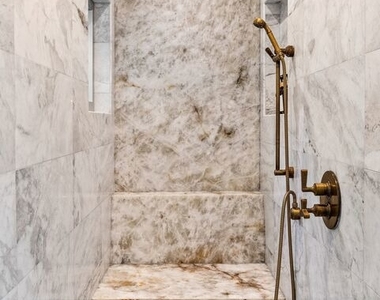 1615 Marmont Avenue - Photo Thumbnail 22