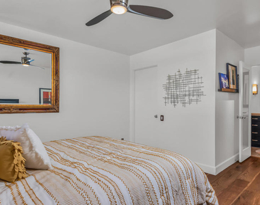 1655 E Palm Canyon Drive - Photo Thumbnail 16
