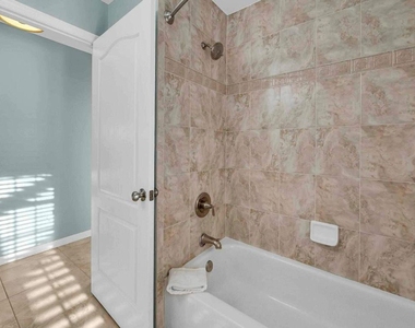 5464 Nw Milner Drive - Photo Thumbnail 37