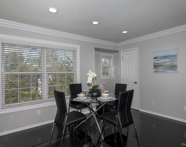 80 Overlook Drive - Photo Thumbnail 3
