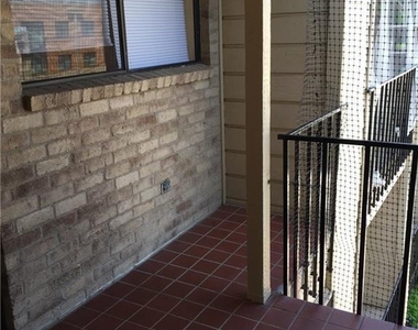 3000 Guadalupe St - Photo Thumbnail 7
