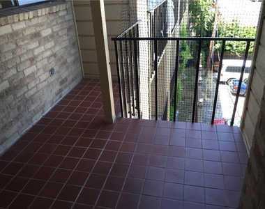 3000 Guadalupe St - Photo Thumbnail 17