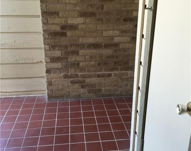 3000 Guadalupe St - Photo Thumbnail 5