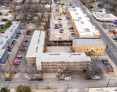 3000 Guadalupe St - Photo Thumbnail 19