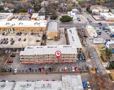 3000 Guadalupe St - Photo Thumbnail 12