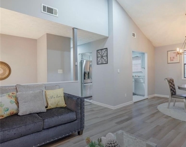 3468 Deer Trace - Photo Thumbnail 2