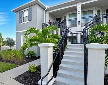 11861 Venetian Lagoon Drive - Photo Thumbnail 2