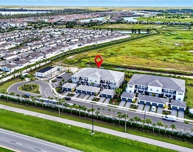 11861 Venetian Lagoon Drive - Photo Thumbnail 35