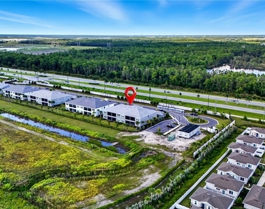 11861 Venetian Lagoon Drive - Photo Thumbnail 34