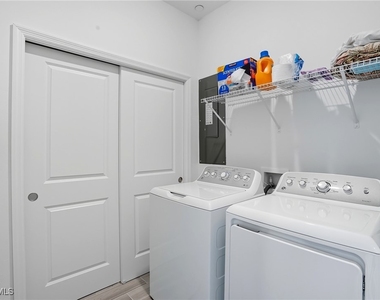 11861 Venetian Lagoon Drive - Photo Thumbnail 28