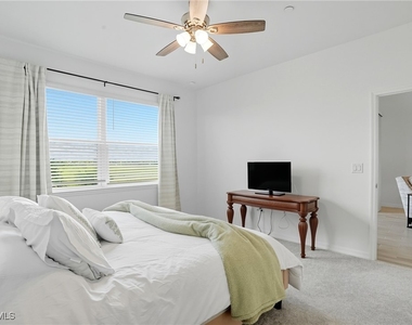 11861 Venetian Lagoon Drive - Photo Thumbnail 22