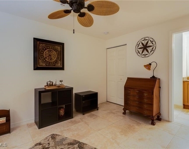 20201 Estero Gardens Circle - Photo Thumbnail 10