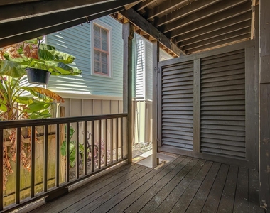 1017 11th Street - Photo Thumbnail 17